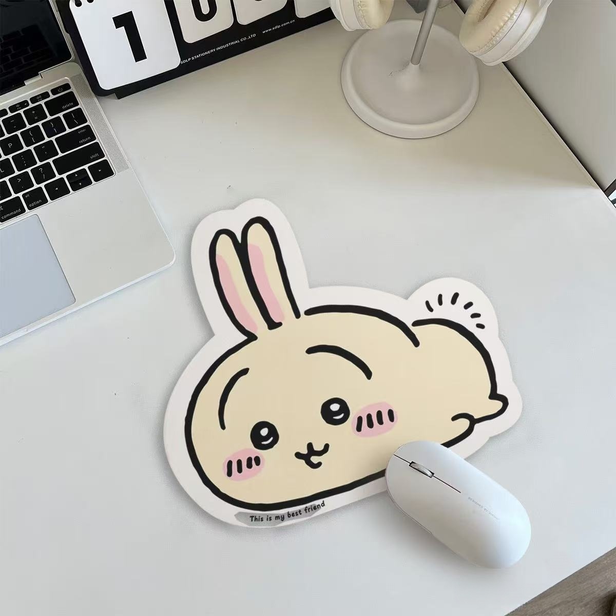 แผ่นรองเมาส์หนังรูปทรงพิเศษลาย - Stationery Office บทวิจารณ์และราคา
